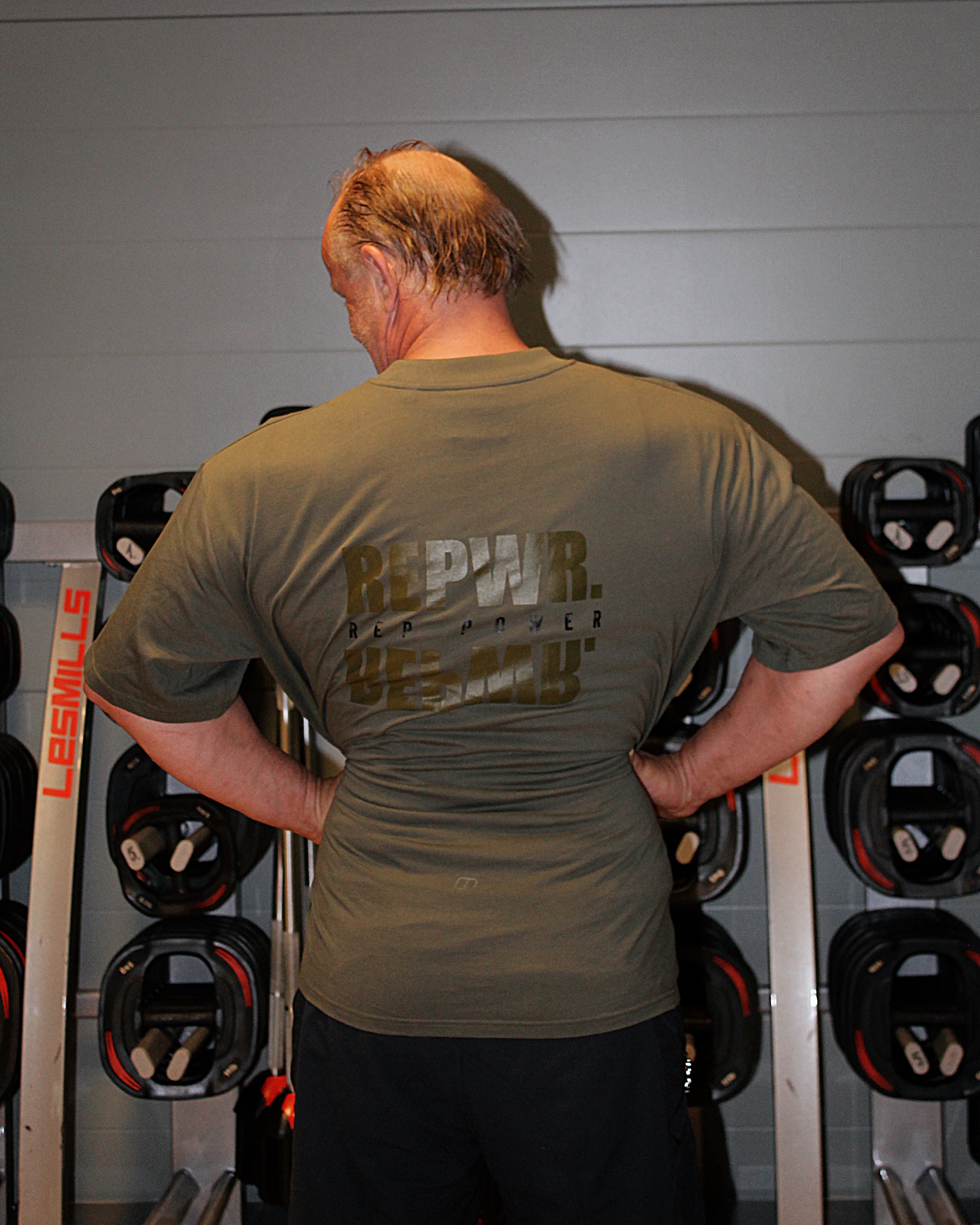 DROP KHAKI MODE T-SHIRT